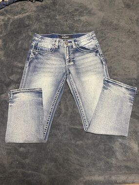TRUE LUCK Men's Straight Jeans - Light Blue Wash. Size 30/30